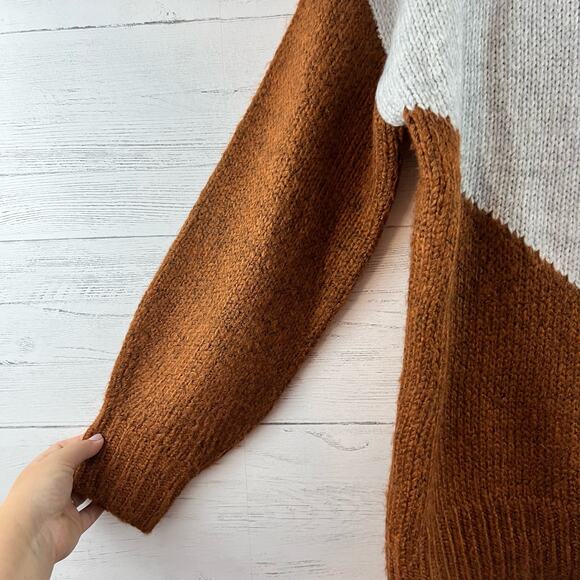 Silverflint Neutral Mock Neck Pullover Sweater Size L - Picture 5 of 7